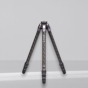 Benro Tortoise Carbon Tripod 24C w/ Leveling Base (TTOR24CLV)