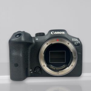 Canon Eos R7