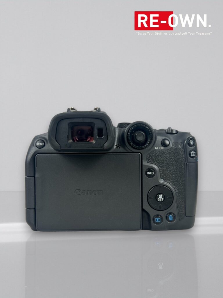 Canon Eos R7