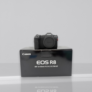 Canon Eos R8