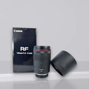 Canon RF 135mm f/1.8 L IS USM
