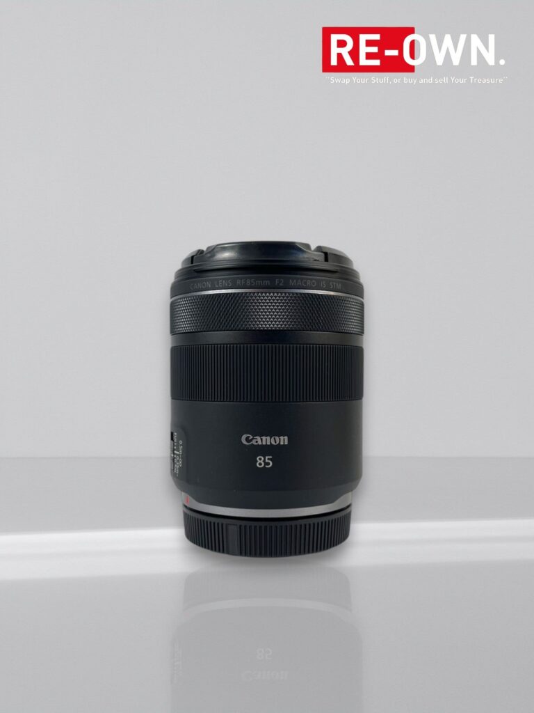 Canon RF 85mm F/2.0 Macro IS STM