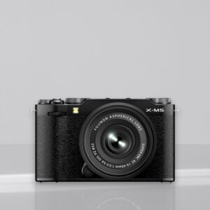 Fujifilm X-M5 Black + XC15-45mm f/3.5-5.6 OIS PZ