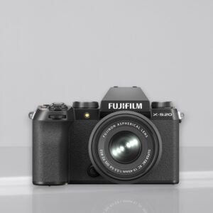 Fujifilm X-S20 Black + XC 15-45mm f/3.5-5.6 OIS PZ