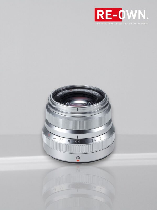 Fujifilm XF 35mm f/2.0 WR Silver
