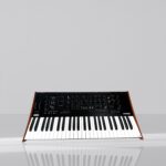 Korg Prologue 8 Synthesizer - Thumbnail 1