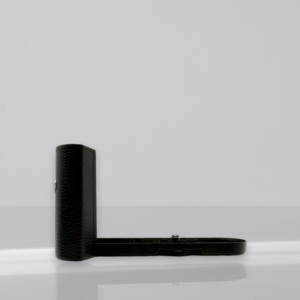 Leica Q2 handgrip