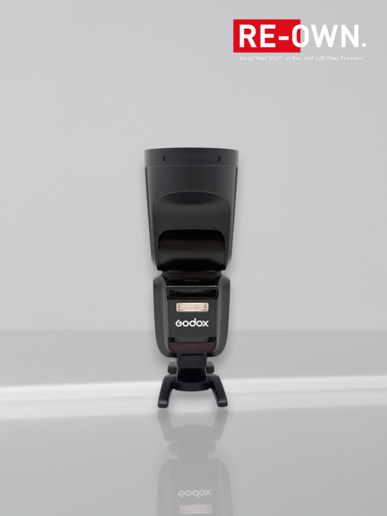 Godox Speedlite V100 Nikon + Godox X1T-N flash trigger
