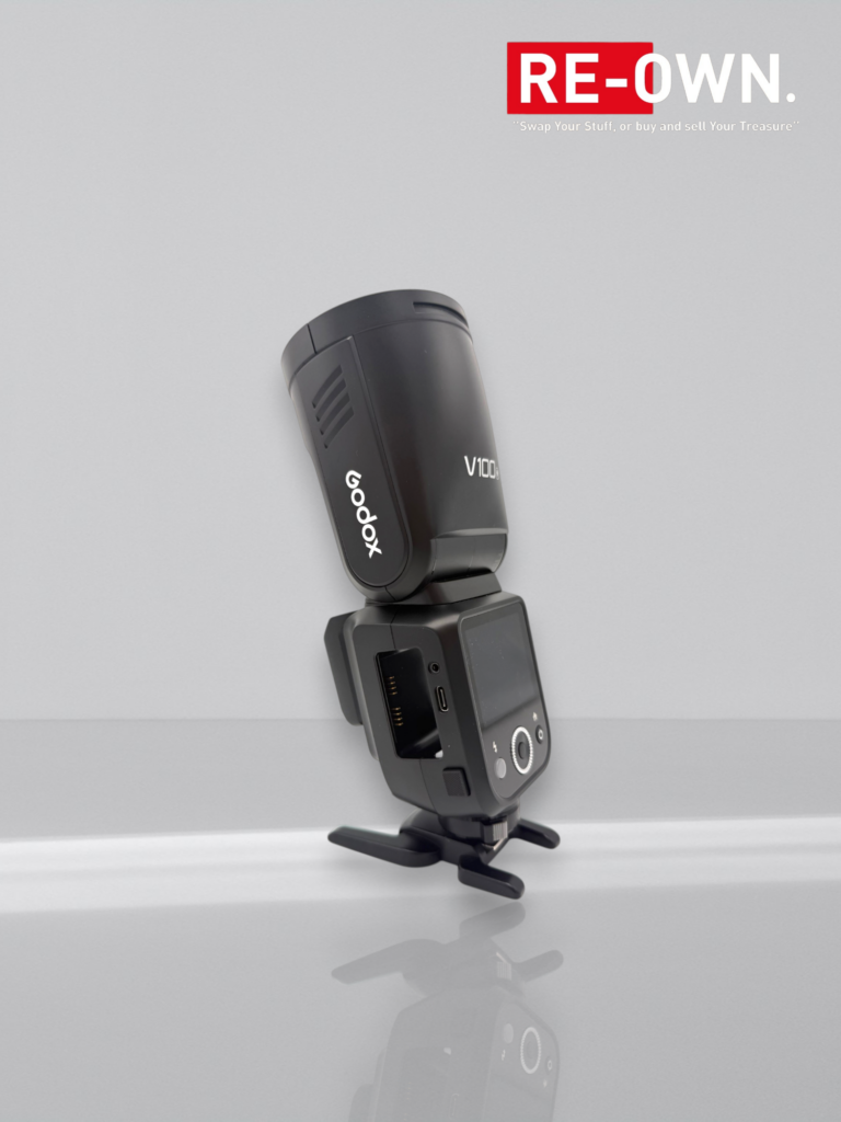 Godox Speedlite V100 Nikon + Godox X1T-N flash trigger