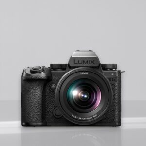 Panasonic LUMIX S5II X + 20-60mm f/3.5-5.6