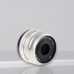 Olympus M.Zuiko Digital 17mm f/1.8 Silver - Thumbnail 3