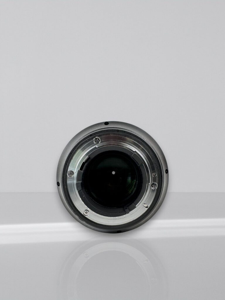 Nikon AF-S VR Micro-Nikkor 105mm f/2.8G IF-ED
