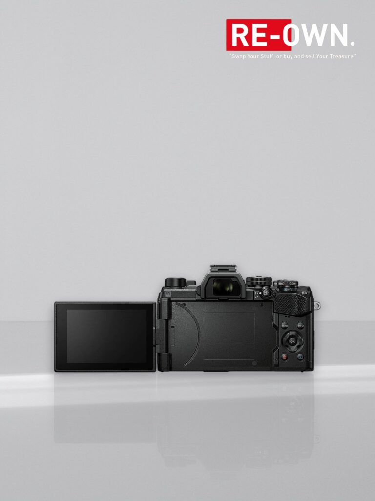 OM SYSTEM OM-5 + 12-45mm Black
