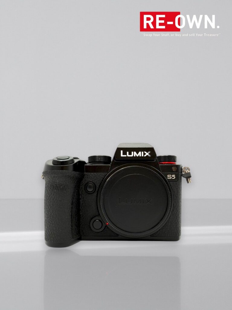 Panasonic Lumix DC-S5 body