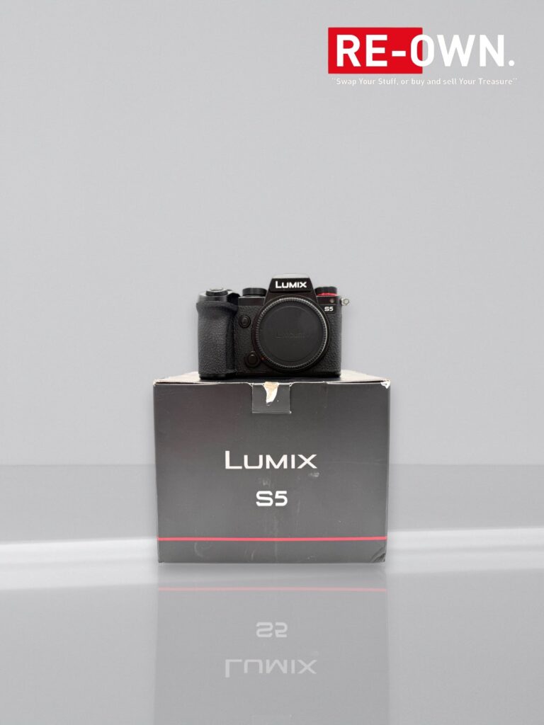 Panasonic Lumix DC-S5 body