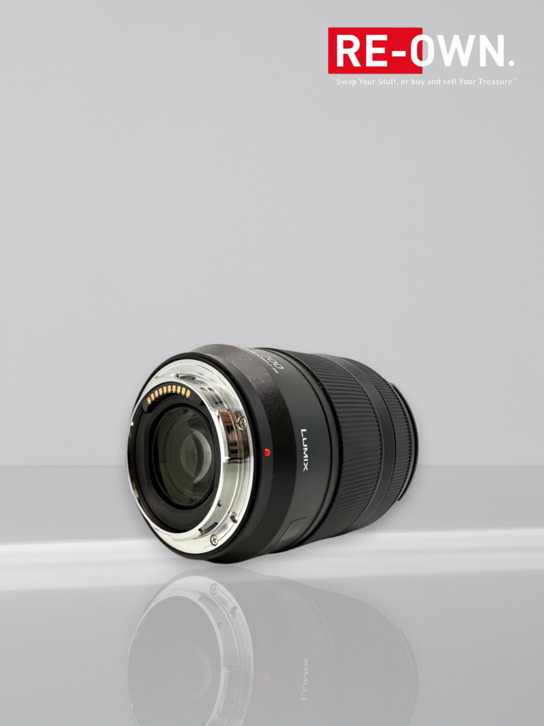 Panasonic LUMIX S 28-200mm F/4-7.1 MACRO