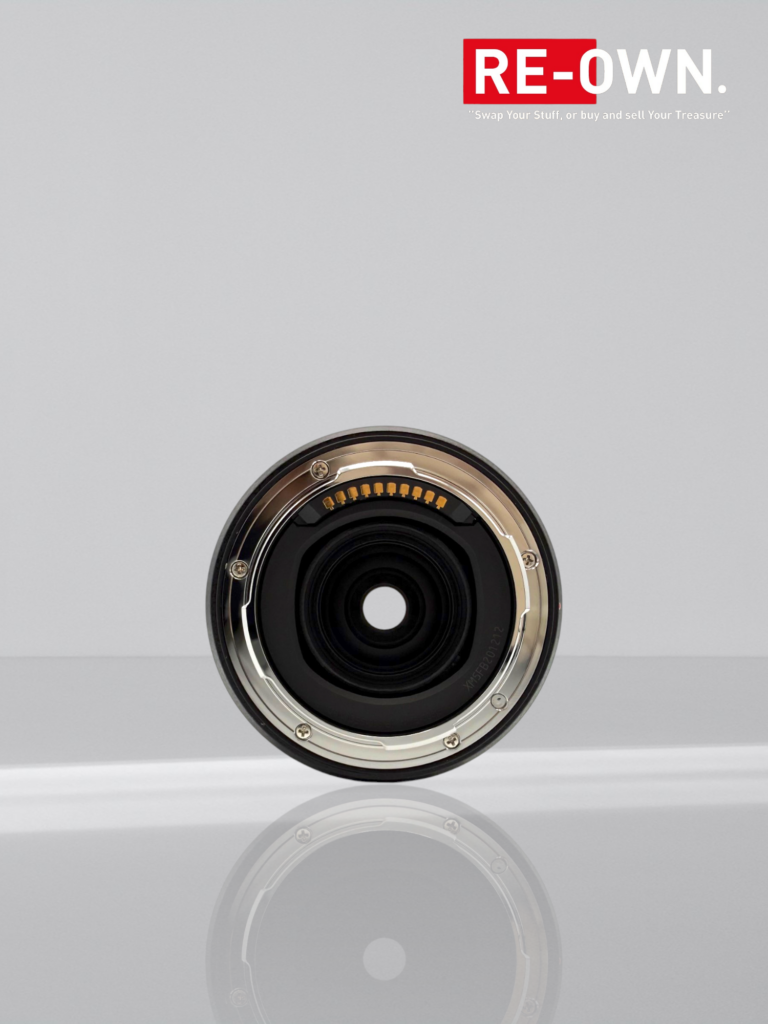 Panasonic LUMIX S 28-200mm F/4-7.1 MACRO