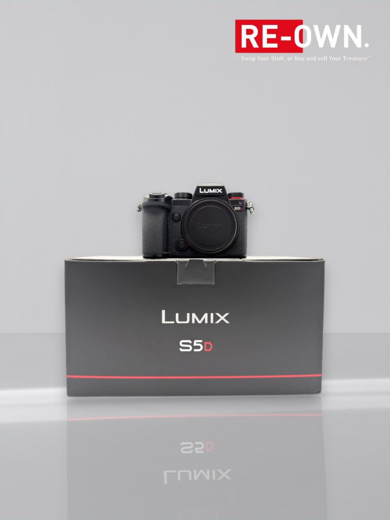 Panasonic Lumix S5D