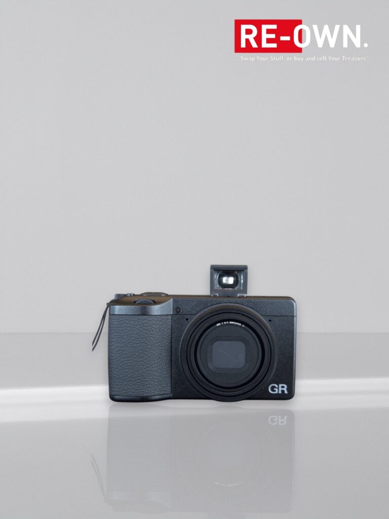 Ricoh GR IV