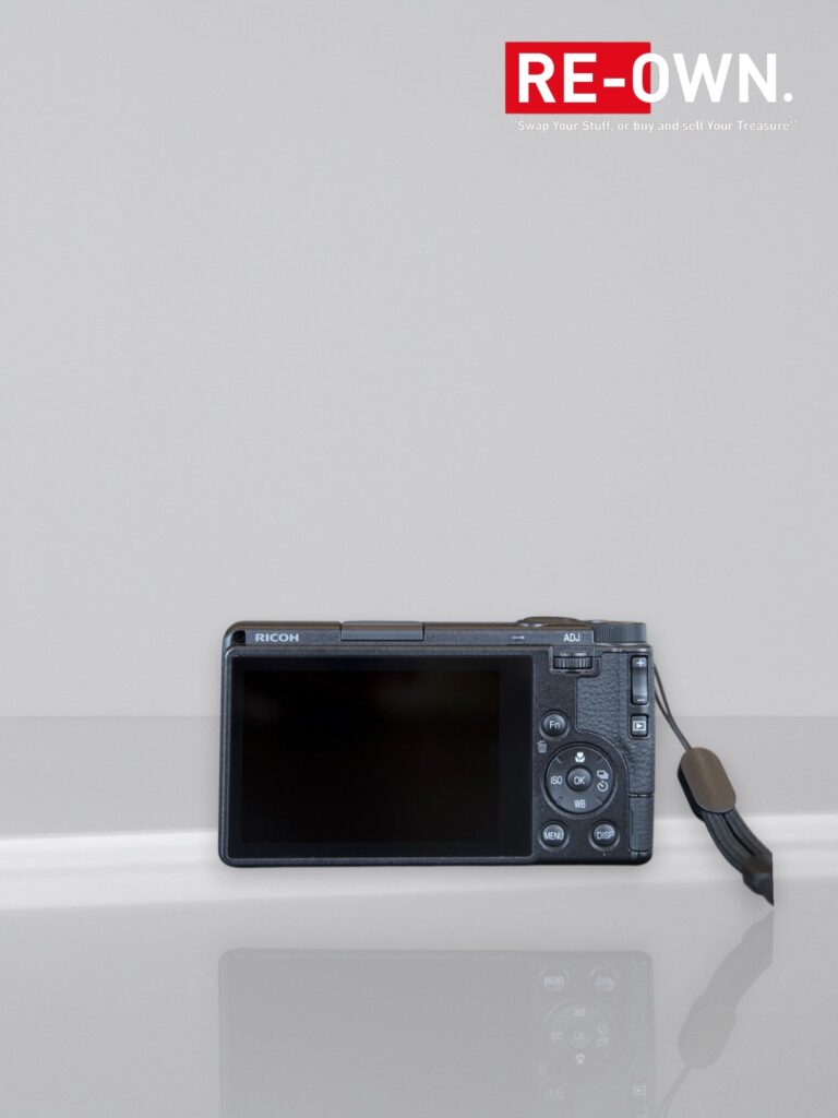 Ricoh GR IV