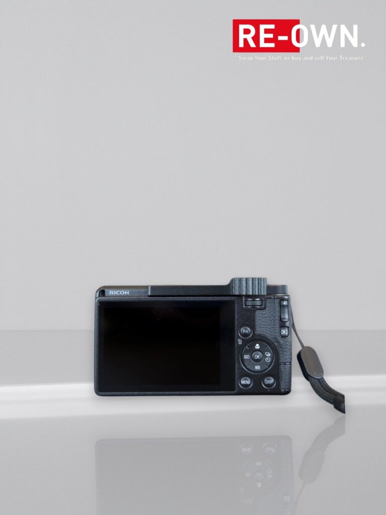 Ricoh GR IV