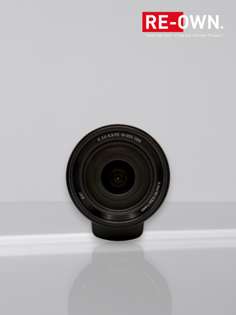 Sony E PZ 18-200mm f/3.5-6.3 OSS