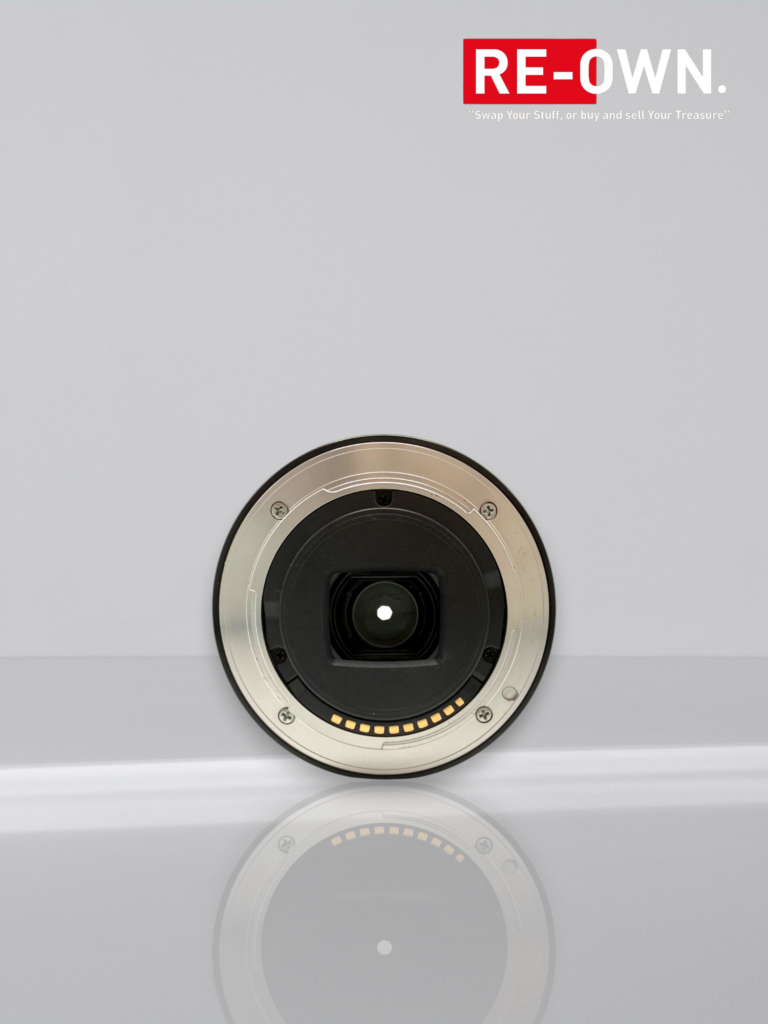Sony E 20mm f/2.8