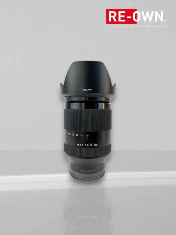 Sony FE 24-240mm F/3.5-6.3 OSS