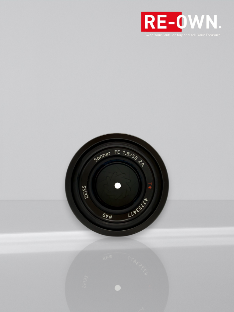 Sony FE 55mm F/1.8 ZEISS Sonnar T*