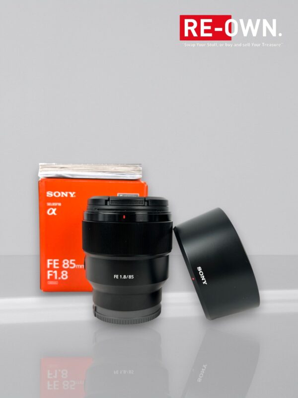 Sony FE 85mm f/1.8
