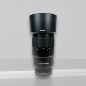 Sony FE 90mm F/2.8G Macro OSS