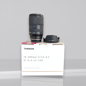 Tamron 18-300mm f/3.5-6.3 Di III-A VC VXD For Fujifilm