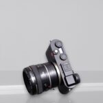 Urth Electronic Lens Mount Adapter EOS-Leica L - Thumbnail 4