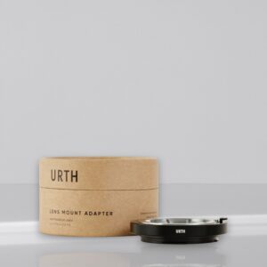 Urth Lens Mount Adapter: Compatible w/ Leica M Lens To Canon RF Camera Body