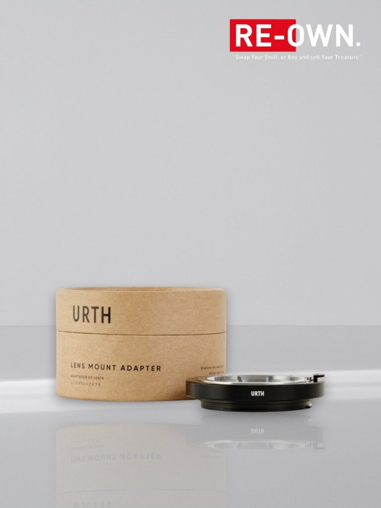Urth Lens Mount Adapter: Compatible w/ Leica M Lens To Canon RF Camera Body