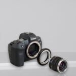 Urth Lens Mount Adapter: Compatible w/ Leica M Lens To Canon RF Camera Body - Thumbnail 3
