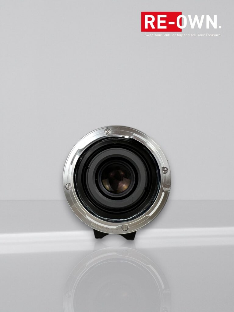 Voigtlander Ultron 35mm f/2 Aspherical Type II - Leica M