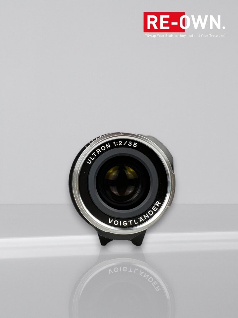 Voigtlander Ultron 35mm f/2 Aspherical Type II - Leica M